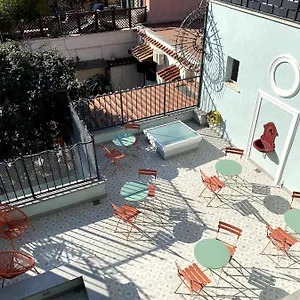 https://residenza-il-palazzetto.it-romehotels.com